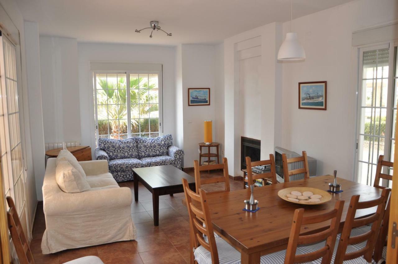 Villa Canela With Heated Pool, Piscina Climatizada Исла-Канела Экстерьер фото