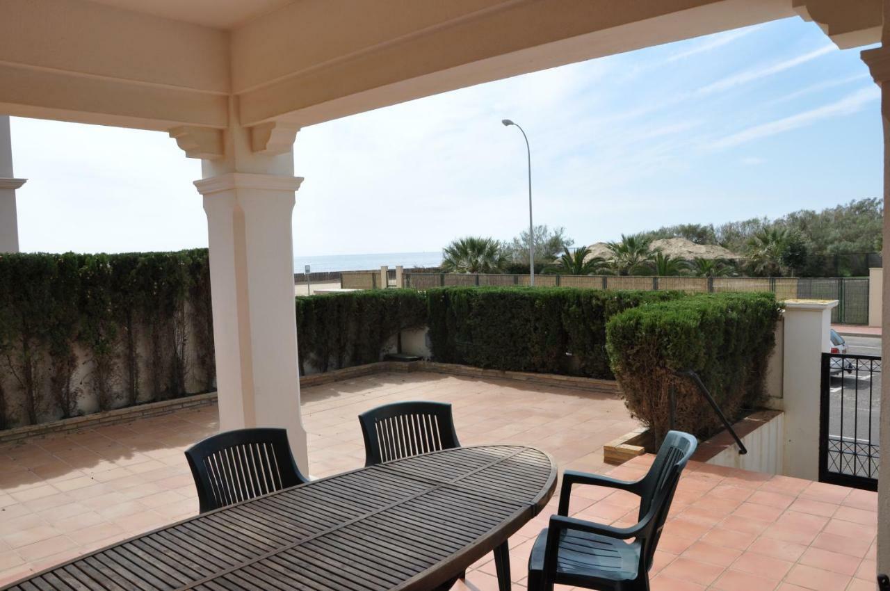Villa Canela With Heated Pool, Piscina Climatizada Исла-Канела Экстерьер фото